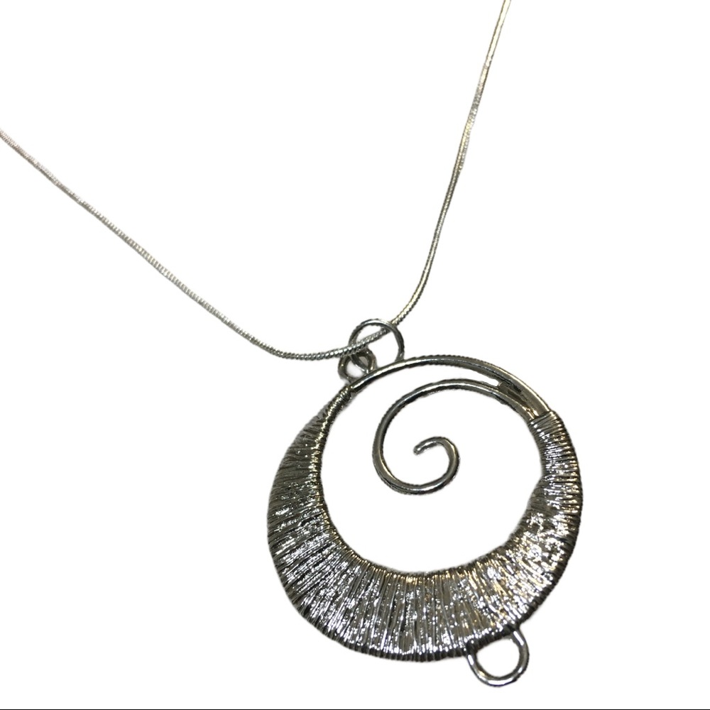 Necklace Sterling Silver 925. Silver Swirl